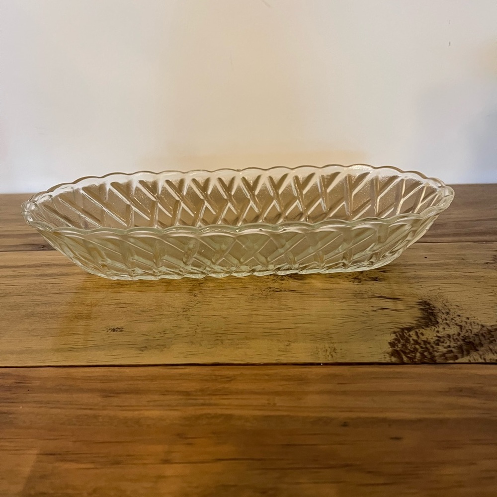 Indiana Glass Pretzel Dish